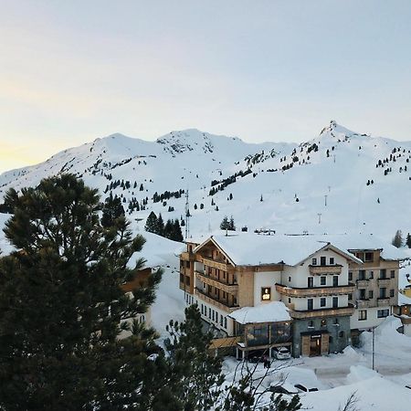 Hotel Alpenland Obertauern Εξωτερικό φωτογραφία